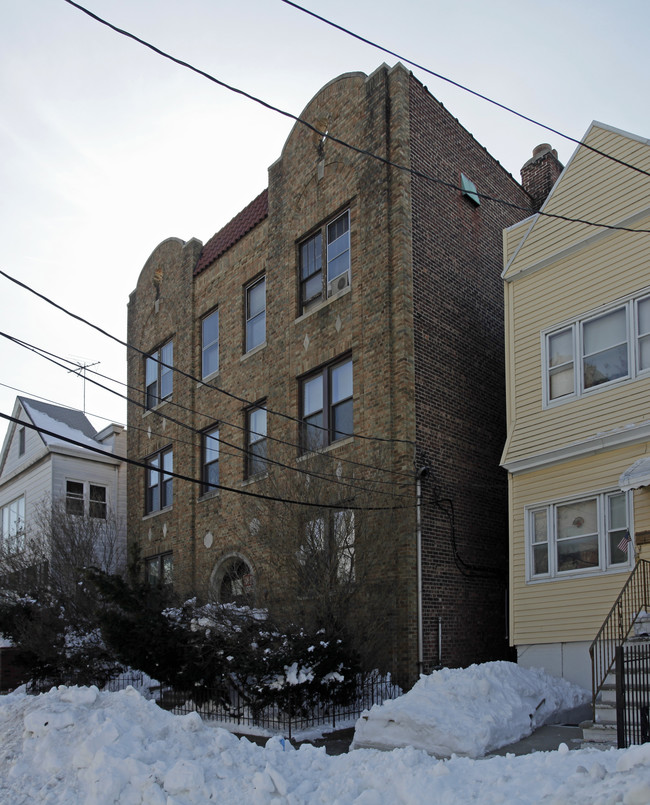 71 Lexington Ave in Jersey City, NJ - Foto de edificio - Building Photo