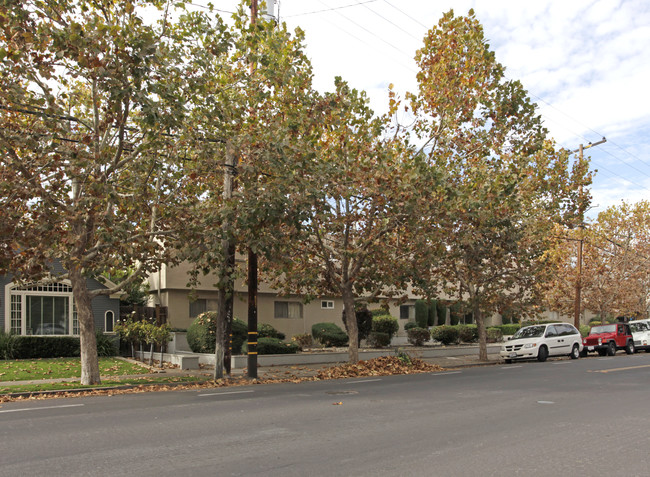 Rose Wood Apartments in San Jose, CA - Building Photo - Building Photo