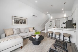 Artisan Apartments in San Luis Obispo, CA - Building Photo - Building Photo