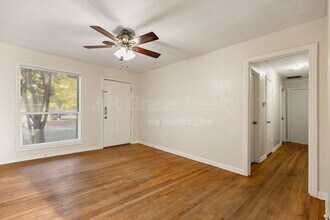 2004 N 39th St in Waco, TX - Building Photo - Building Photo