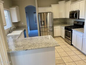 3613 N 127th Dr in Avondale, AZ - Building Photo - Building Photo