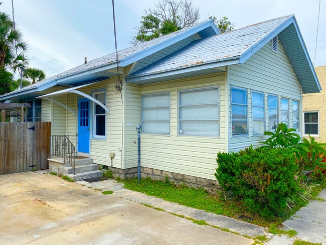 1802 Tangerine St in Melbourne, FL - Foto de edificio - Building Photo