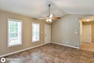 5837 Presentation St in Knightdale, NC - Foto de edificio - Building Photo