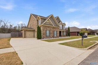 8349 Anslee Way NW in Huntsville, AL - Building Photo - Building Photo