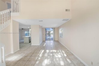 1269 NW 106th Ter in Plantation, FL - Building Photo - Building Photo