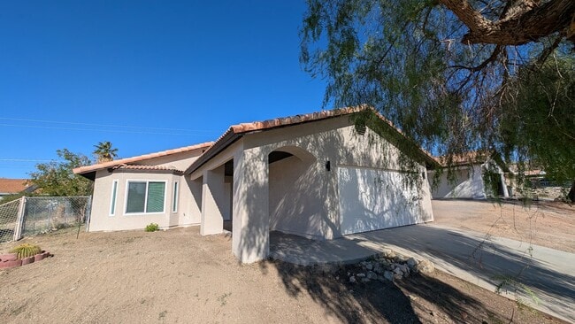 68180 C. Blanco in Desert Hot Springs, CA - Building Photo - Building Photo