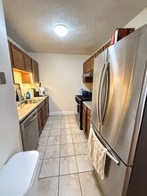 296 Columbus Ave, Unit 1 in Boston, MA - Foto de edificio - Building Photo