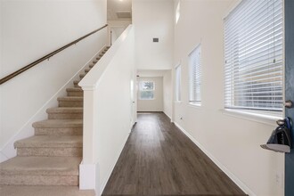 504 Twisted Oaks Ln in Buda, TX - Building Photo - Building Photo