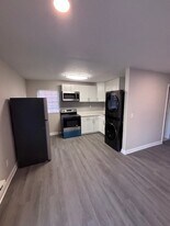 710 W Mill St in Carbondale, IL - Building Photo