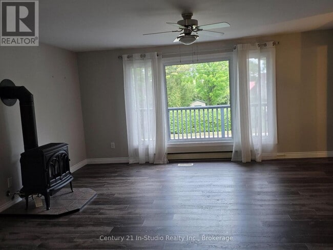 502 Ridgewood Rd in Kincardine, ON - Building Photo - Building Photo