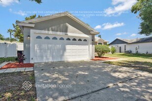 15528 Hidden Lake Cir in Clermont, FL - Building Photo