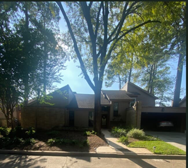 property at 179 Old Bridge Lake St