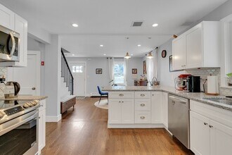 103 Stimson St in Boston, MA - Building Photo - Building Photo