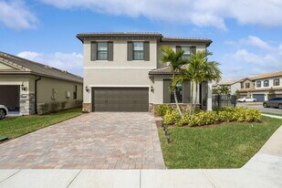 8181 Tailshot Ct in Greenacres, FL - Building Photo