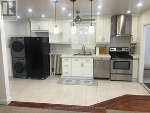 216 Donlands Ave in Toronto, ON - Building Photo - Building Photo