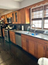 132-134 Oak St in Rahway, NJ - Building Photo - Building Photo