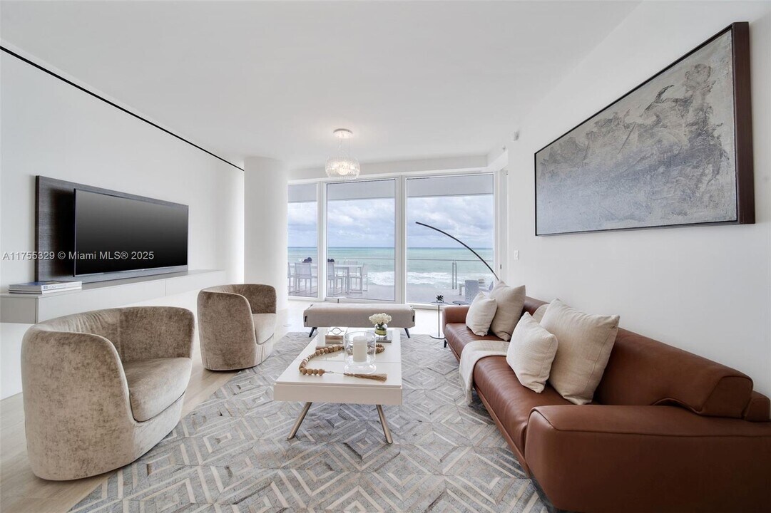 9001 Collins Ave, Unit 605 in Surfside, FL - Building Photo