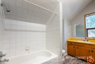 MAIN FLOOR UNIT With Assigned Parking and in Medicine Hat, AB - Building Photo - Building Photo