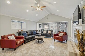 3024 Encino Dr in Dallas, TX - Building Photo - Building Photo