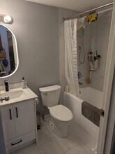 570 8th Av E in Vancouver, BC - Building Photo - Building Photo