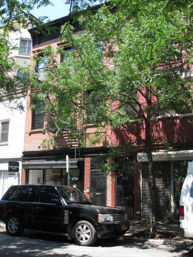 82 Bond St in Brooklyn, NY - Building Photo - Building Photo