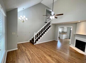 10235 W 86th Terrace in Overland Park, KS - Building Photo - Building Photo