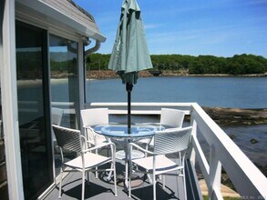 11 Stanhope Ave in Old Lyme, CT - Building Photo - Building Photo