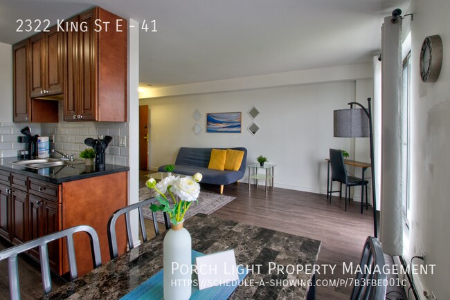 2322 King St E in Hamilton, ON - Building Photo - Building Photo