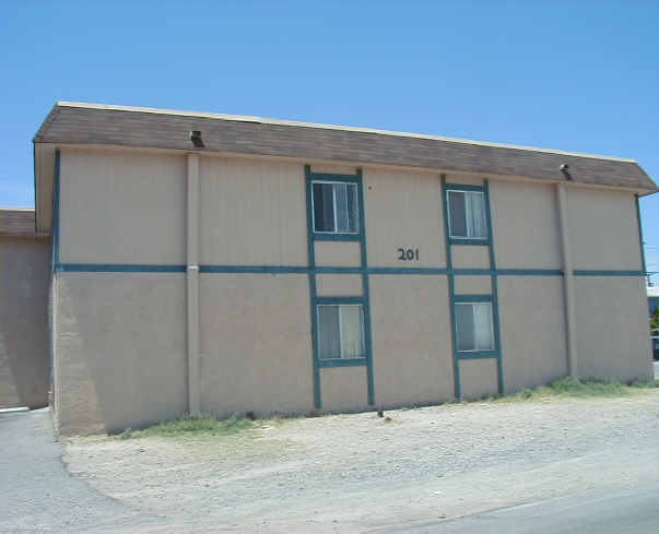 Olive Apartments in Tucson, AZ - Foto de edificio - Building Photo