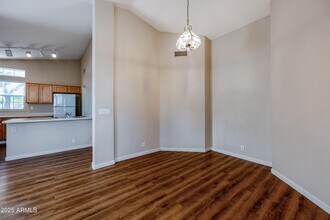 7737 E Onza Ave in Mesa, AZ - Foto de edificio - Building Photo