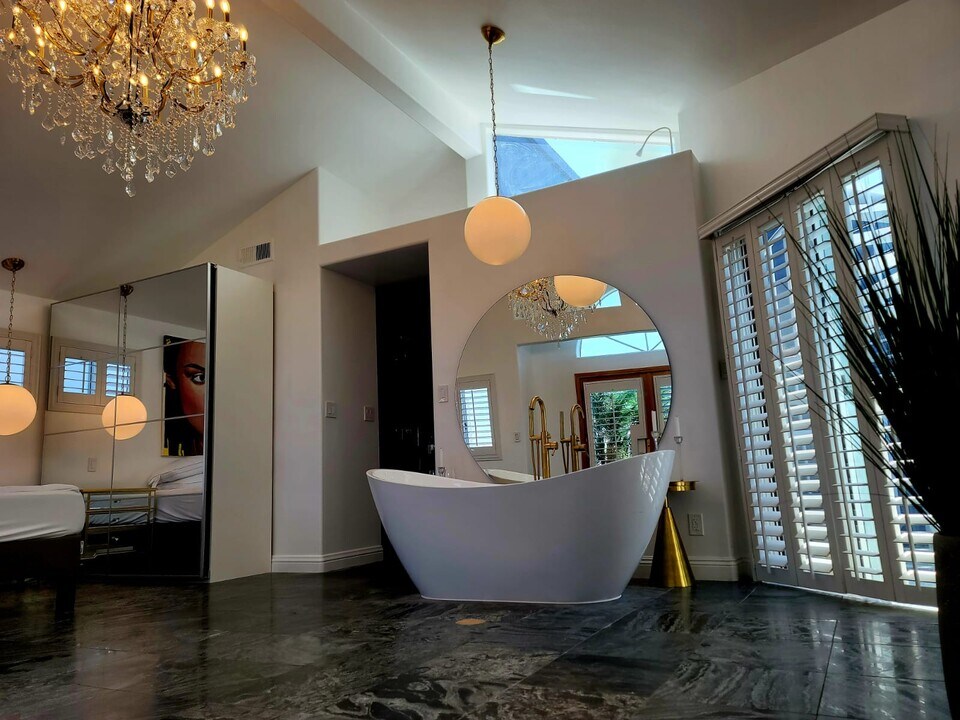 1259 Bonnie Brae St in Hermosa Beach, CA - Building Photo