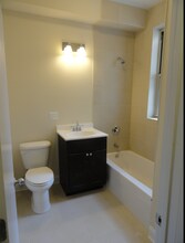 4846 N Drake Ave, Unit 2 in Chicago, IL - Foto de edificio - Building Photo