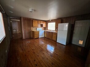 82 Young Rd in Huntsville, TX - Building Photo - Building Photo