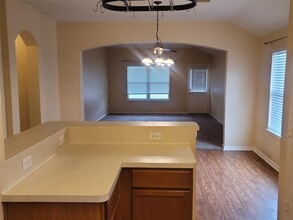 902 Andover Glen Dr in Fresno, TX - Building Photo - Building Photo