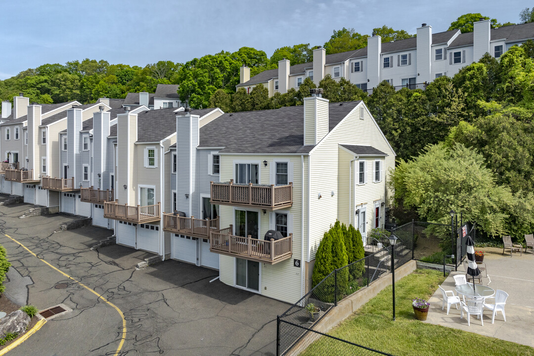 Westwood Village Condominiums in Danbury, CT - Building Photo