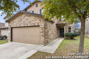 1631 Iron Creek in San Antonio, TX - Building Photo - Building Photo