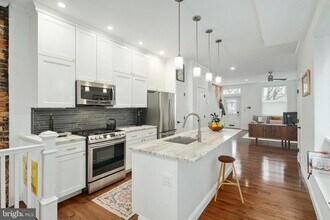 1013 S 25th St in Philadelphia, PA - Building Photo - Building Photo