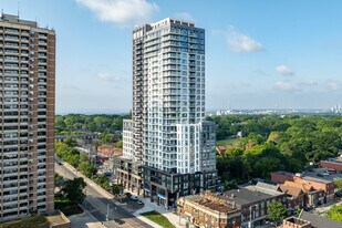 Linx in Toronto, ON - Building Photo