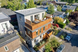6226 N Concord Ave in Portland, OR - Building Photo - Building Photo