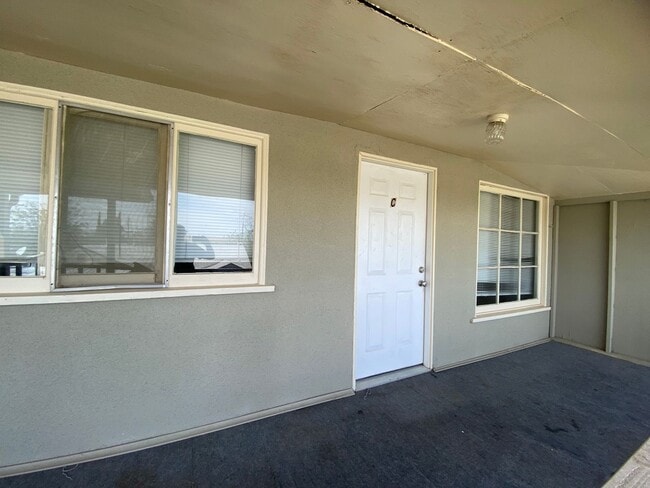 155 1/2 North St in Taft, CA - Building Photo - Building Photo