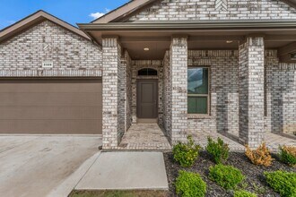 2329 Briscoe Rnch Dr in Hudson Oaks, TX - Building Photo - Building Photo