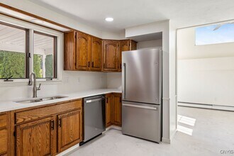 3183 Mohawk St in Paris, NY - Building Photo - Building Photo