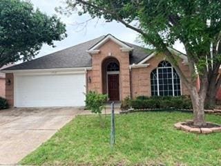 property at 1912 Oak Hollow Dr