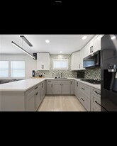 1209 S Grand Ave, Unit 1209 S Grand Ave., San Pedro, CA. in Los Angeles, CA - Building Photo