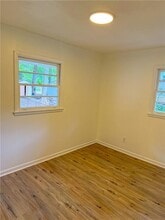 633 Brookwood Dr in Forest Park, GA - Building Photo - Building Photo