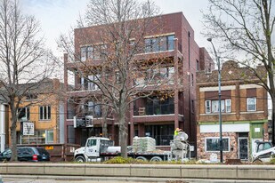 3928-3930 N Ashland Ave Apartments