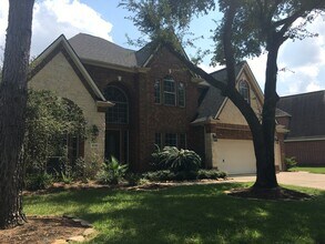 10730 Sea Myrtle Dr in Houston, TX - Building Photo - Building Photo