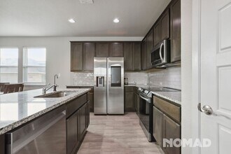 209 Lake Placid Run in Elgin, TX - Building Photo - Building Photo