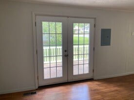 505 Howard Pl in Gadsden, AL - Building Photo