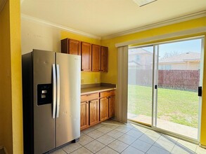 13312 Lismore Ln in Pflugerville, TX - Building Photo - Building Photo